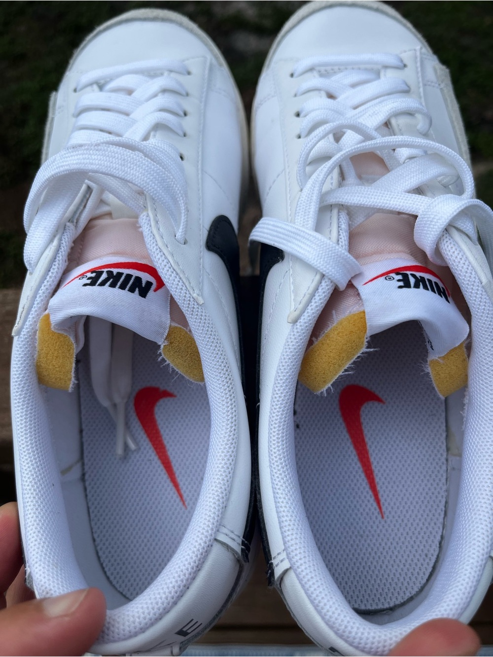 Nike Blazer Platform Sneaker Lace Up Shoes White Black Swoosh Women’s 9 - Picture 10 of 11